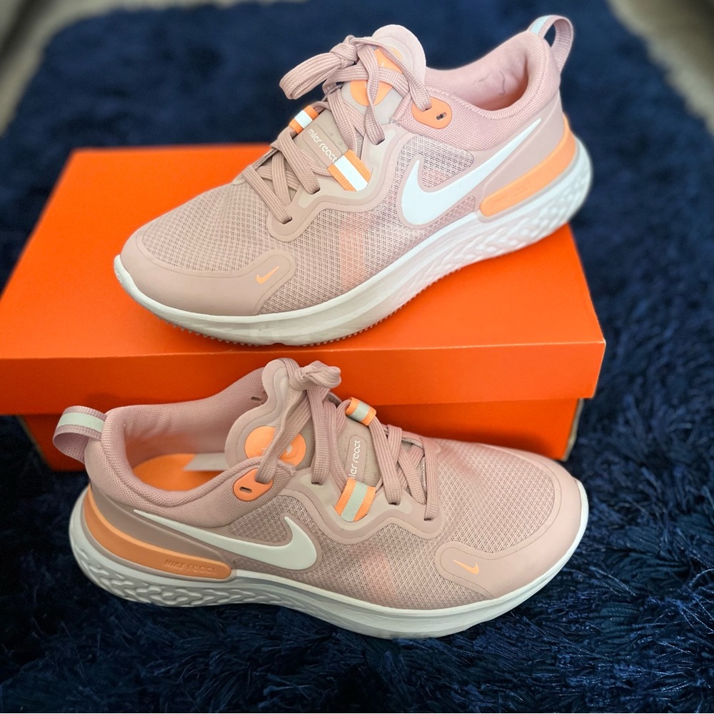 Nike Champaign And Orange Women’s React Miler Run… - image 1